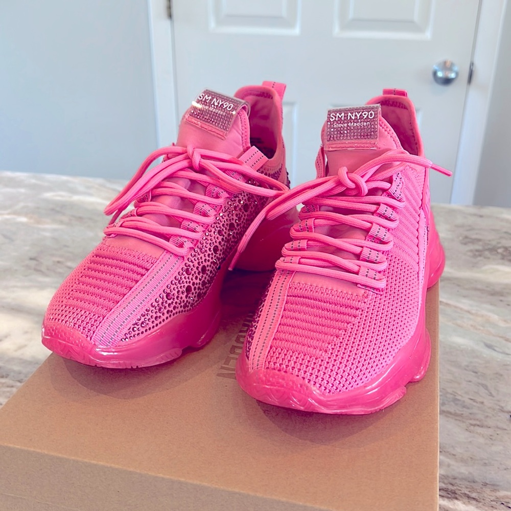 Steve Madden Barbie pink rhinestones